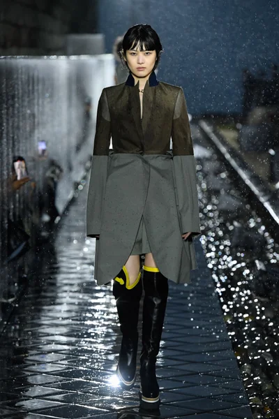 Look 36
